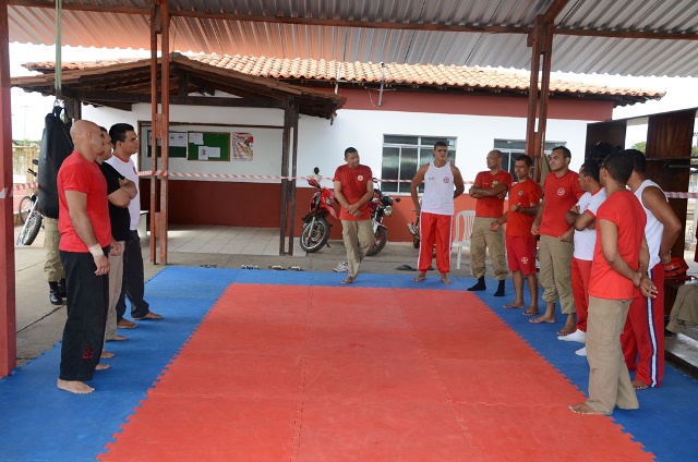 Foto 2 - CBMMA curso de defesa pessoal