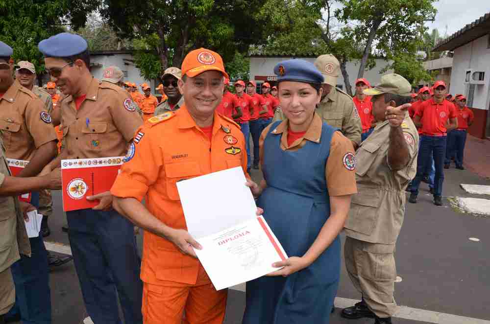 Foto 3 - Diploma Bombeiro Padrao