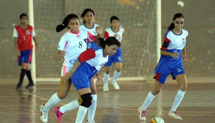 Foto 2 - JEMs Militar 2 de Julho futsal feminino