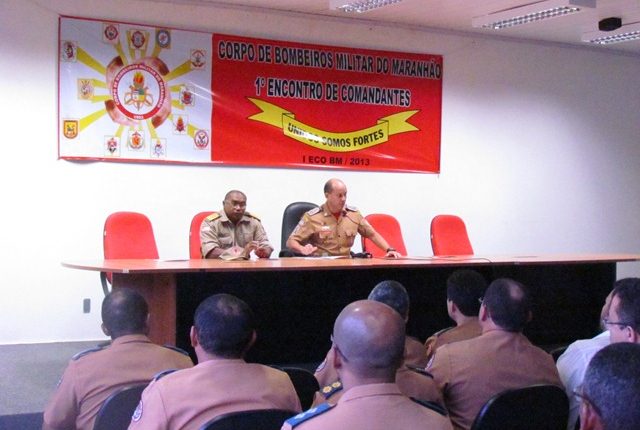 Foto 3 - encontro de comandantes