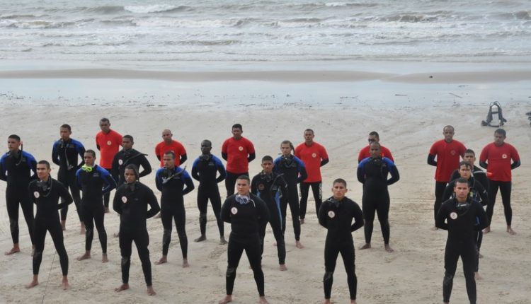 ENCERRAMENTO DO CURSO MERGULHO 6