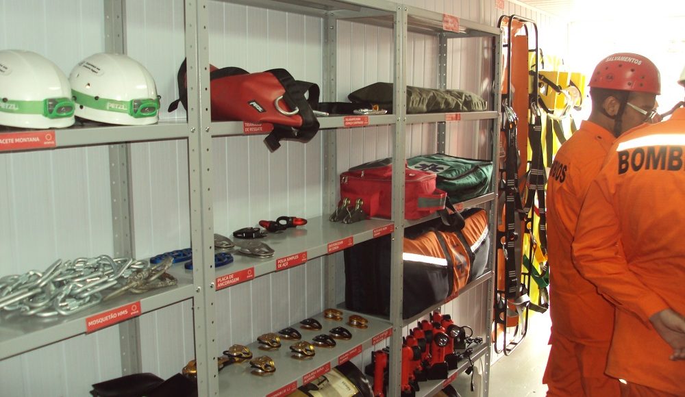 2ª CIA do Corpo de Bombeiros Militar lotados no Porto do Itaqui finalizam o 6º módulo do 1º Curso de Segurança Contra Incêndios em Instalações Industriais CSCIII – 2017 (3)