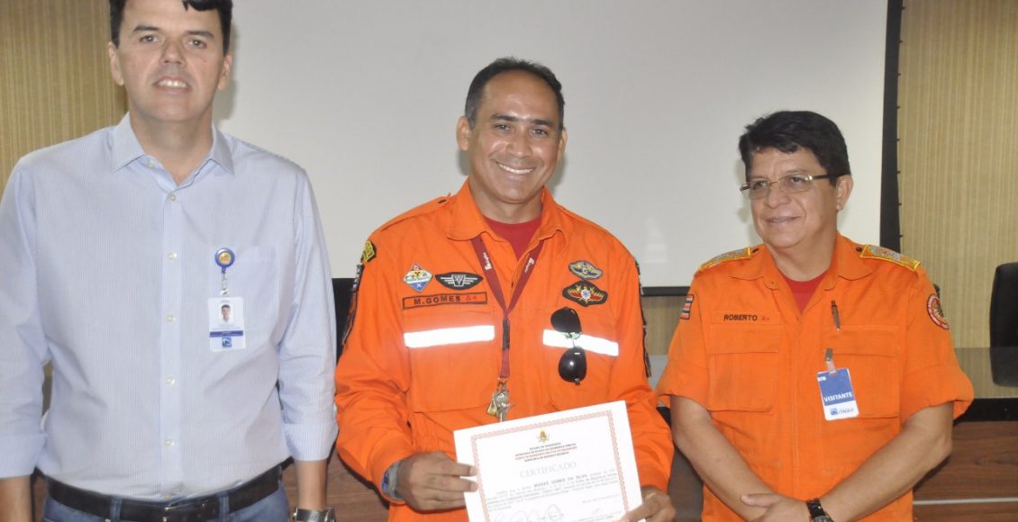 Solenidade de Encerramento do 1º Curso De Segurança Contra Incêndio Em Instalações Industriais CSCIII – 2017 (6)